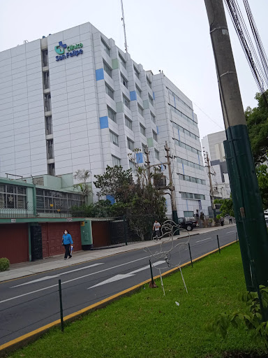 San Felipe Clinica Estacionamiento