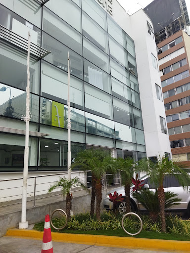 Policlínico Miraflores (antes Clinica Municipal Miraflores)