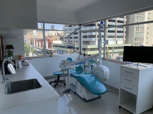 Clínica Dental RevDent