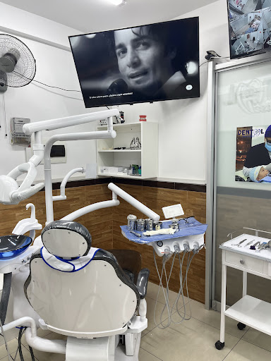 CLÍNICA DENTAL PARADISE - ESTACIÓN NARANJAL