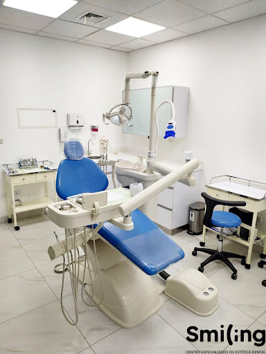 Smiling Clínica Dental