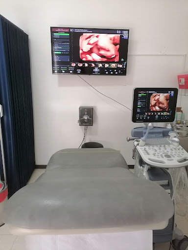 Consulta de Fertilidad & Ginecologia. Dr. Daniel Paul Lindo G.