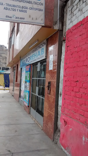 CENTRO MEDICO ESPECIALIZADO EN MEDICINA FISICA Y REHABILITACION NEUROLOGICA