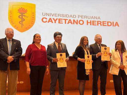 Dr. Vicente Rios - Oftalmología