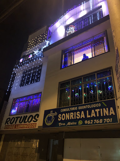 Dental Sonrisa Latina -Dra Matos