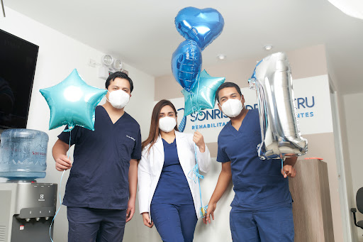 Sonrisa Ideal Perú - Dentista San Miguel