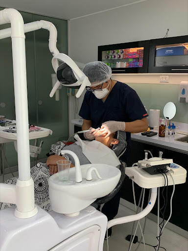 Clínica Dental Identical Villa El Salvador