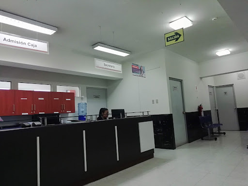 Clínica San Juan Bautista