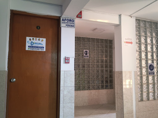 CLÍNICA MARÍA HUARHUA