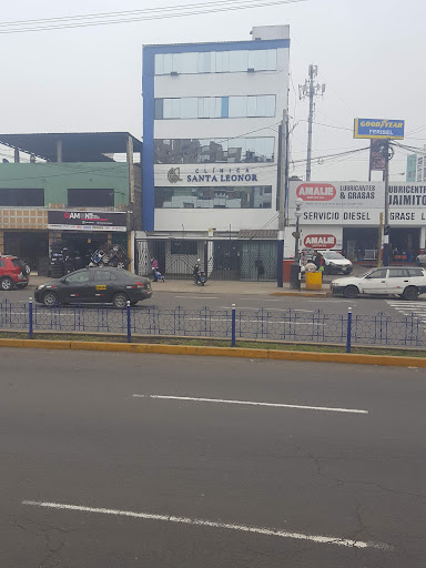 Clínica Santa Leonor