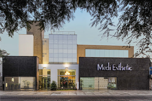Medi Esthetic Surco l Medicina Estetica - Dermatología - Depilación Laser